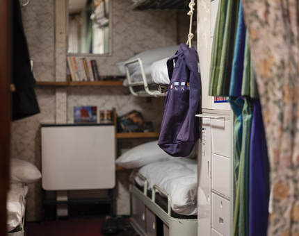 POs bunks next to mess.