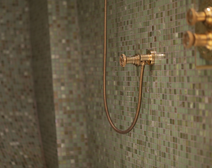 Fingal Duplex Cabin with curved shower area