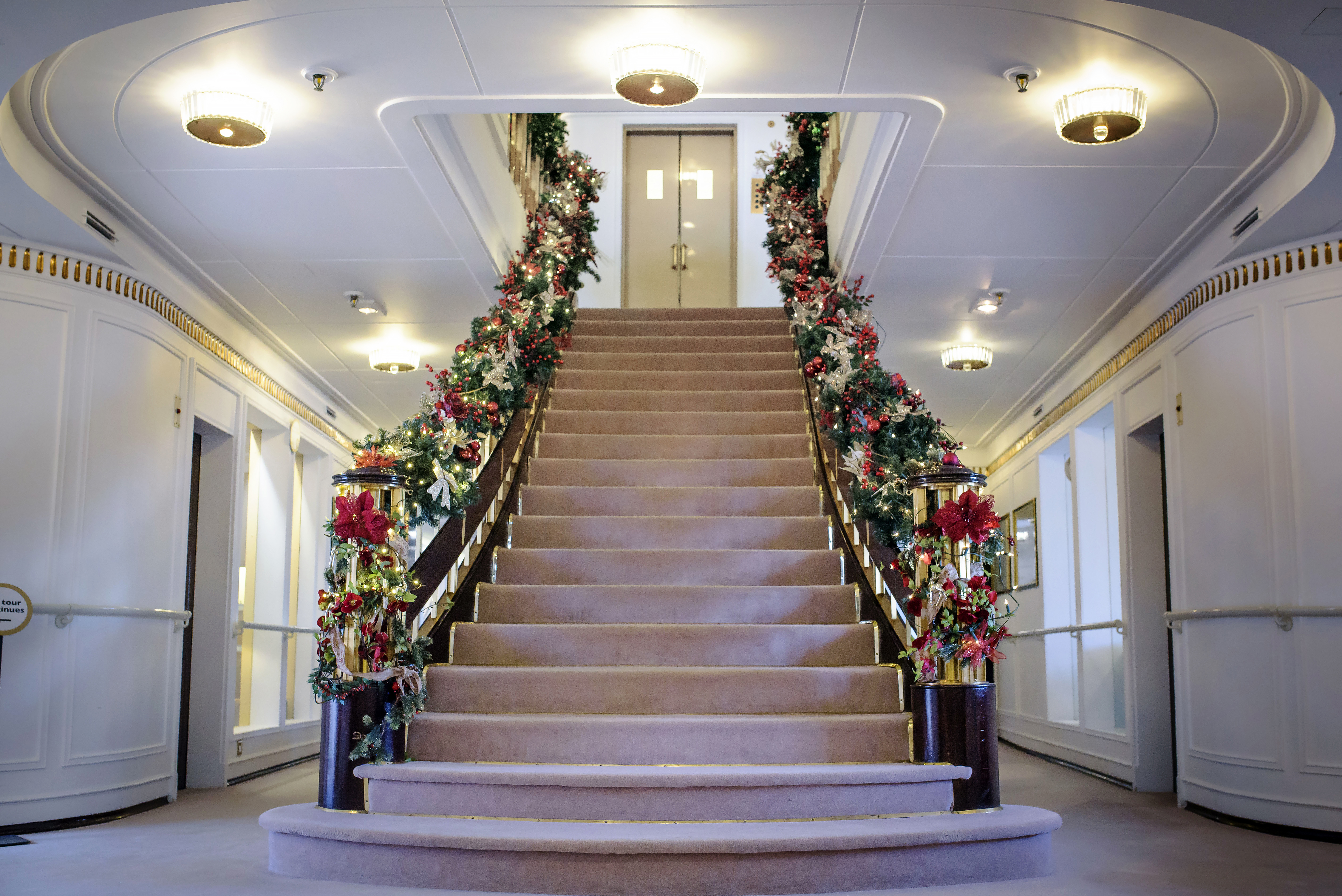 Grand Staircase Christmas Decorations