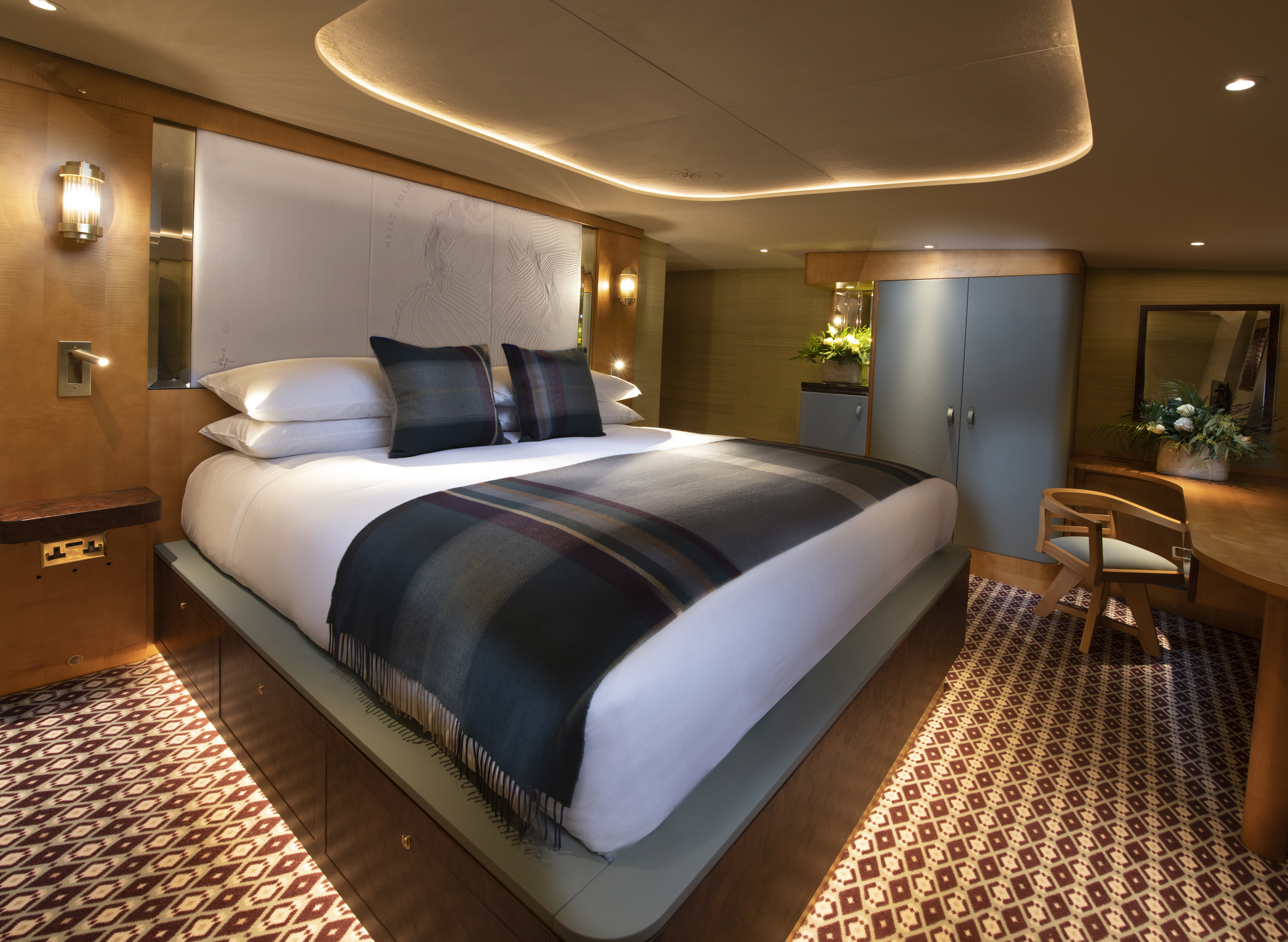 Neist Point Cabin aboard Fingal